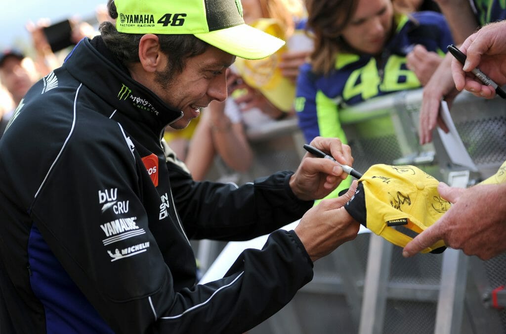 Rossi signs autographs for the fans